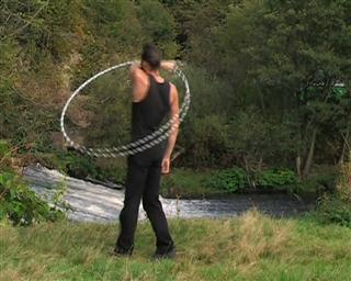 hooping one handed step in