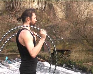 hooping three beat weave