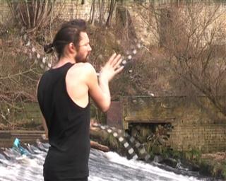 hooping three beat weave